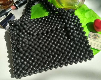 bolso de cuentas negro totalmente hecho a mano con asas en la muñecabolso muy elegante y único, bolso de mano, regalos para ella, regalo de mamá tamaño 15X20cm