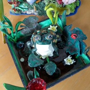 Prince of the pond frog/toad figurine polymer clay sculpture totally handmade art collectible height of the frog approx. 8.5cm square pond