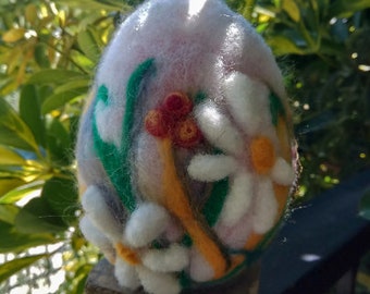 Needle felted easter egg, totally hand sculpted using felting needles makes a lovely easter decoration, a unique easter gift by mademeathens