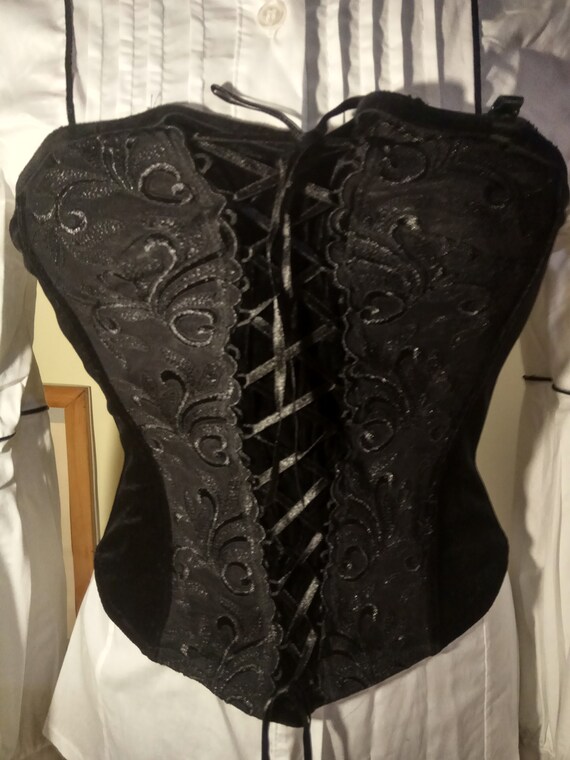 boustier lace and black velvet vintage chic and e… - image 4