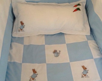 Peter Rabbit Patchwork Cot Bed Set. Padded Quilt. Pillow. White. Blue