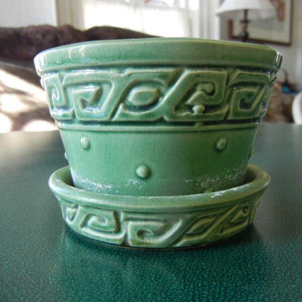Small Green Vintage McCoy Pottery Planter Pot