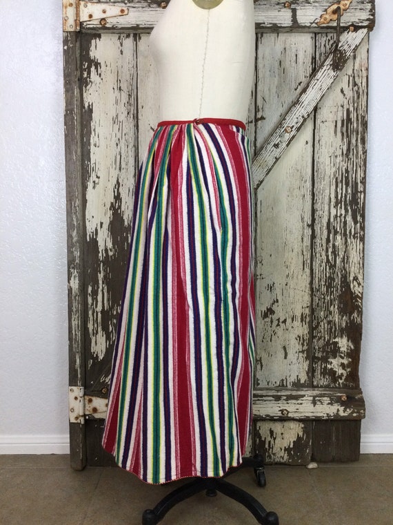 Vintage 1950s Striped Pleated Full Felt Skirt Siz… - image 6