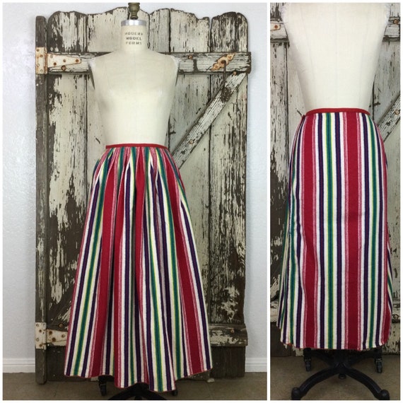 Vintage 1950s Striped Pleated Full Felt Skirt Siz… - image 1