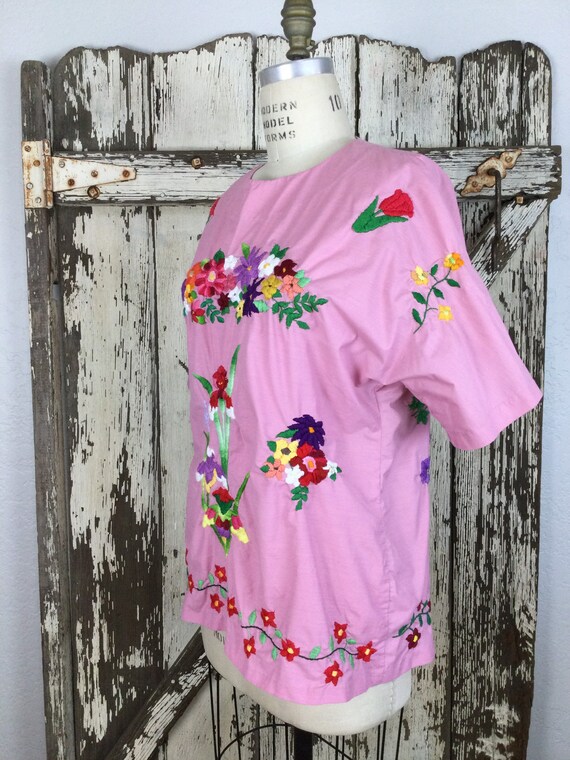 Vintage 1970s Pink Cotton Embroidered Rainbow Par… - image 10