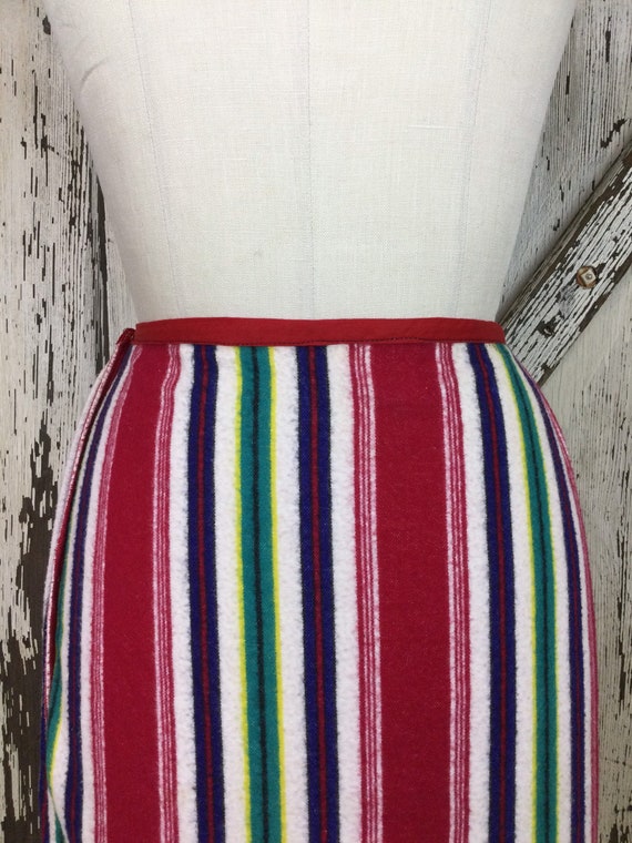 Vintage 1950s Striped Pleated Full Felt Skirt Siz… - image 9