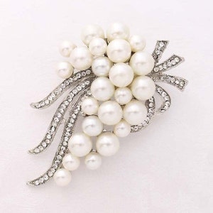 Rhinestone Pearl Brooch, Crystal Wedding Bouquet Pearl Broaches, Pearl Bridal Dress Pin Decoration, Silver Crystal Brooches Pins for Women