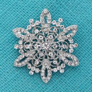 Silver Rhinestone Brooch, Wedding Bridal Brooch Pin, Crystal Brooches for Bouquet  Cake Decor, Silver Sparkle Brooches Pins Women DIY Crafts