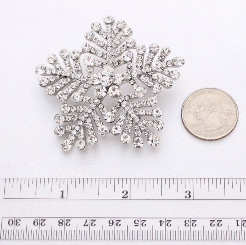 Snowflake Sash Brooch Winter Wedding Brooch Bouquet Brooches Crystal Snowflake Brooch Silver Rhinestone Snowflake Pin Bridal Brooch
