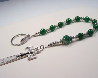 Includes Saint Patrick Holy Card with Irish Blessing Irish Celtic Paracord Rosary Large and Heavy Rugged Durable Rosary for Men with 8mm Silver Metal Beads 2 Celtic Cross and Printed Drawstring Bag