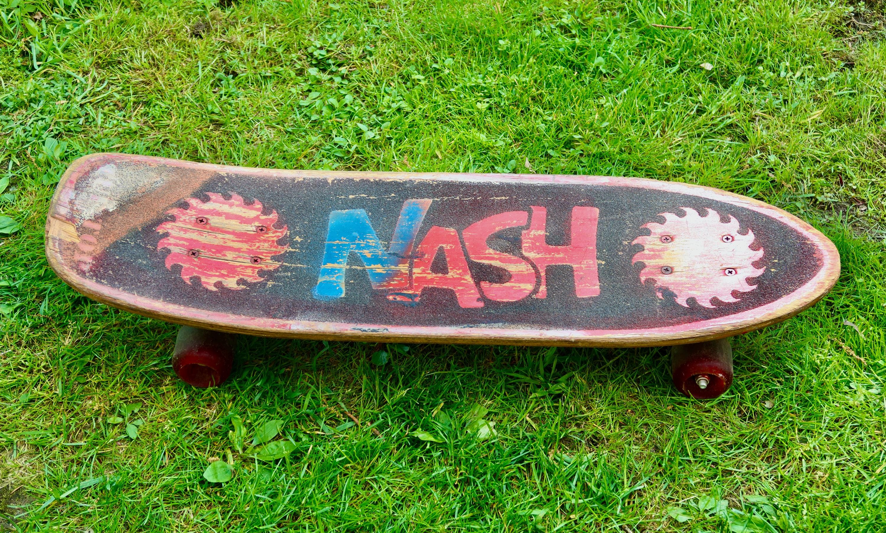 Nash skateboard - Etsy 日本