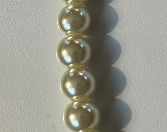 8mm Glass pearl ivory round bead