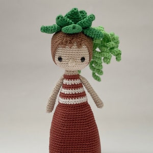 Flora, The Succulent Crochet Pattern by Amour Fou image 1