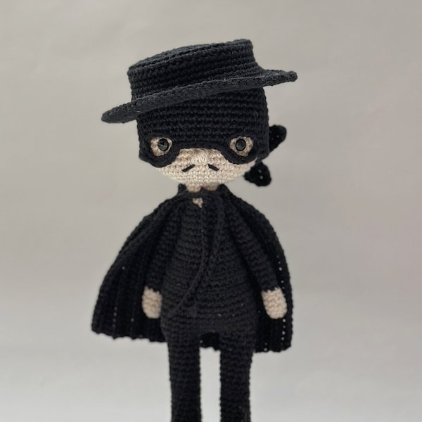 Zorro - Crochet Pattern by {Amour Fou}
