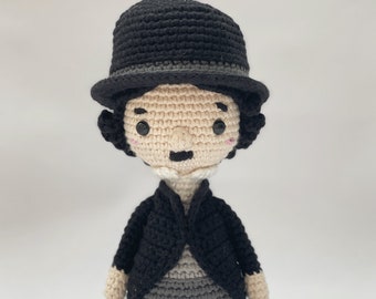 Charlie Chaplin - Crochet Pattern by {Amour Fou}