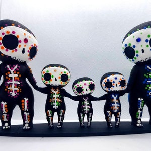 Skeleton Family With Three Children Sculpture Figurine Hand Painted 3D Printed