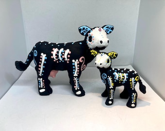 Sugar Skull Cow and Calf Day of the Dead Sculpture Figurine Hand Painted 3D Printed