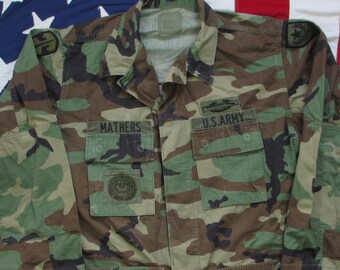 Vintage 1980/'s United States Navy Seabees Construction Force Camo Button Up Field Shirt Large Regular NATO Four Color Woodland