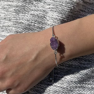 Druzy Bracelet For Women, Raw Druzy Pull Tie Bolo Bracelet, Purple Geode Bracelet Stackable Jewelry Gift For Birthday Christmas, 1 pc