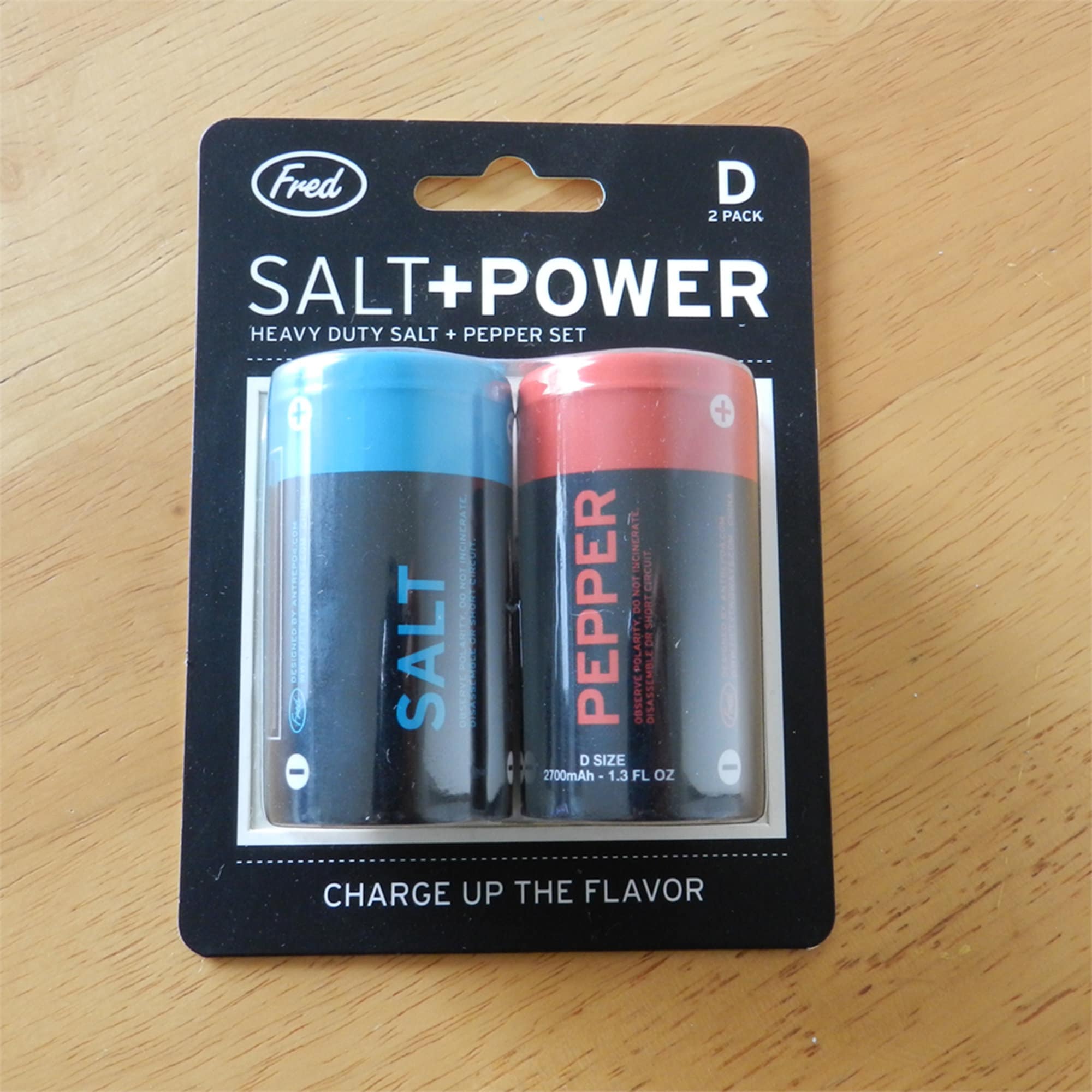 Salt and Pepper Shakers Like D-cell Batteries 