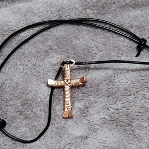 Copper plated cross with Rose Gold twisted wire