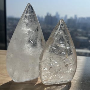 Natural Clear Quartz,White Crystal Teardrop Shape,Quartz Crystal,Rock Crystal Point,Energy Crystal,Mineral Specimen,Crystal Gift 1 Piece