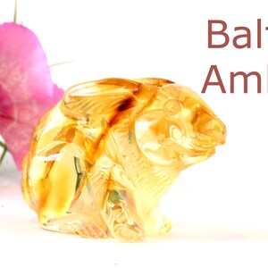 Rabbit Amber Figurine / Natural Baltic Hand Carved Amber Figurine ...