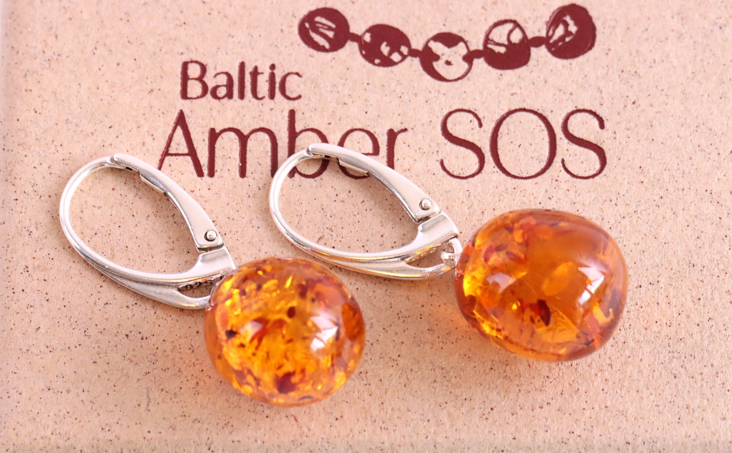 Ambra baltica naturale. Orecchini in argento sterling 925