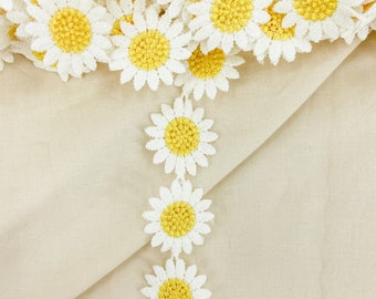 Daisy Embroidery Flower Trim Wholesale