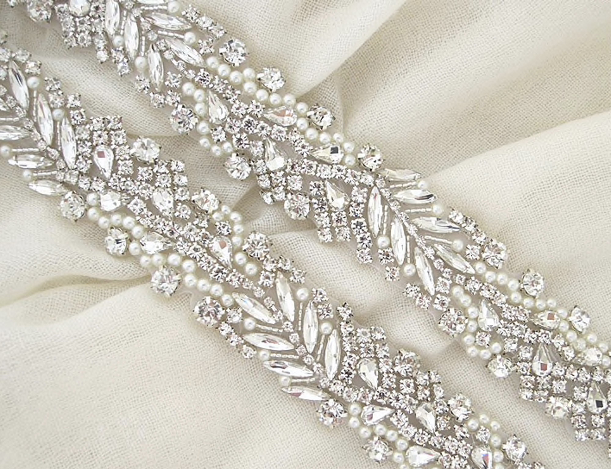 Mandala Crafts Flatback Pearl Applique Banding - Crystal Pearl Trim - 0.75  Inch 10 YDs Pearl Rhinestone Trim Lace Ribbon for Sewing Bridal Dress Decor