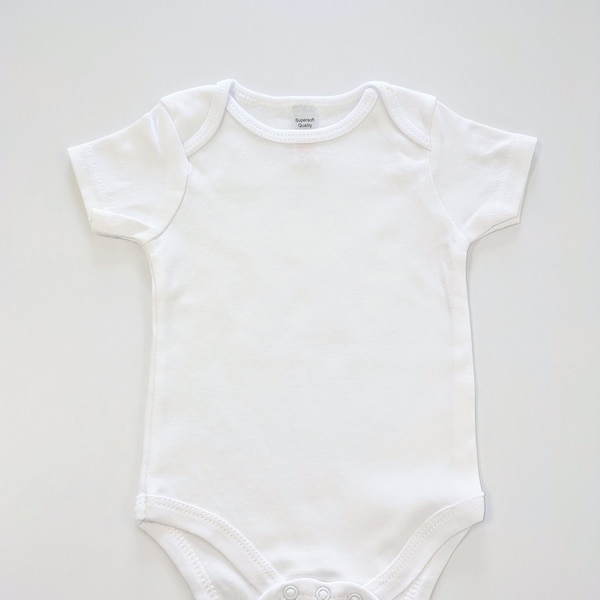 Wholesale Plain White 100% Cotton Short Sleeved Baby Vest Craft Blank - Wholesale Bulk Buy Babygrows Bodysuit - Great for HTV