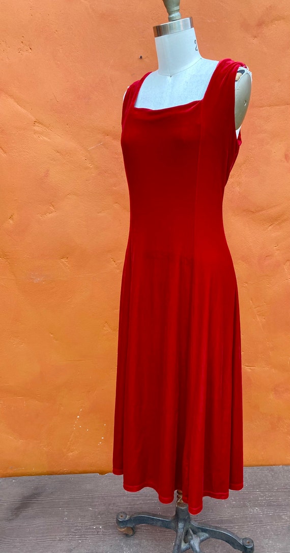 Vintage 1990s Red Velvet Hourglass Midi Dress - W… - image 2