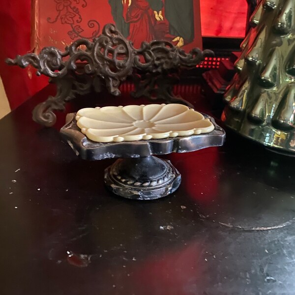 Vintage Decorative Cast Metal Soap Holder ** Hollywood Regency Gothic Victorian Bathroom Moody Vanity Trinket Pedestal Dish