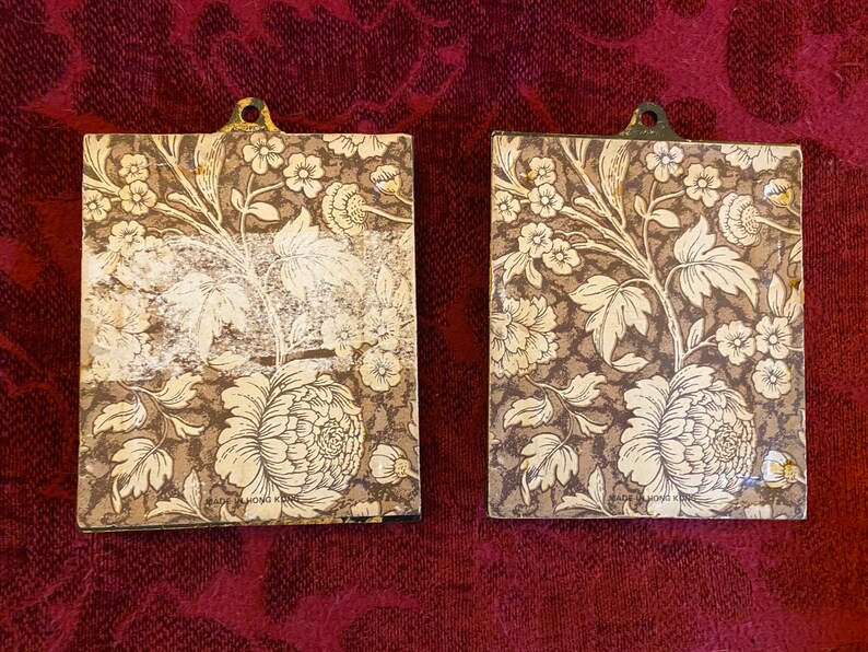Pair Vintage Decorative Antiqued Gold Black Picture Frames ** Victorian Gothic Hollywood Regency Syroco Rococo **