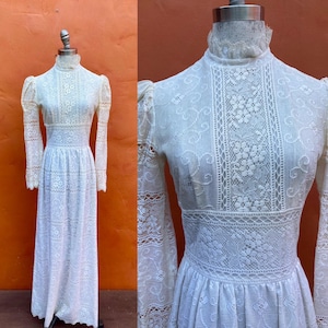 Vintage 1970s Lace Maxi Dress** Victorian dress Romantic Renaissance Prairie Western Edwardian Coquette hippie boho  xs small Size 2 4