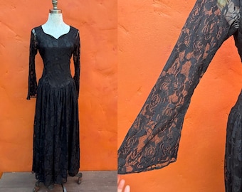 Vintage 1980s Black Lace Midi Dress **Gothic Neo Victorian Whimsigoth Knightcore Goth   **  Small Size 4 6