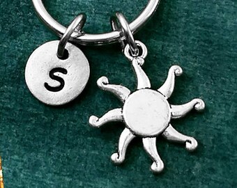 Porte-clé très petite breloque soleil porte-clé porte clés soleil soleil pendentif porte-clé initiale lettre porte-clé porte-clé porte-clé personnalisé soleil cadeau de soleil
