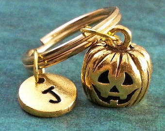 Jack-O-Lantern Keychain SMALL Gold Jack O Lantern Keychain Pumpkin Keychain Pumpkin Keyring Halloween Keychain Halloween Gift Autumn Keyring