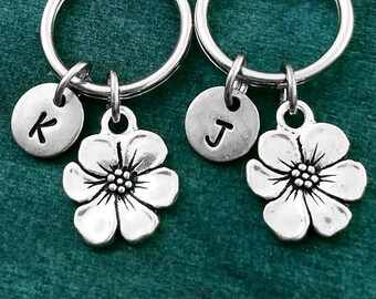 Flower Keychain SET of 2 SMALL Flower Keyrings Bridesmaid Keychain Friendship Keychain Sisters Keychain Best Friend Gift Mother's Day Gift