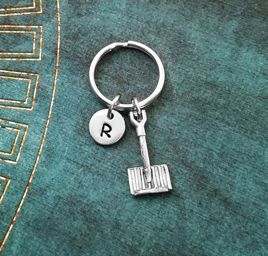 Shovel keyring hot sale