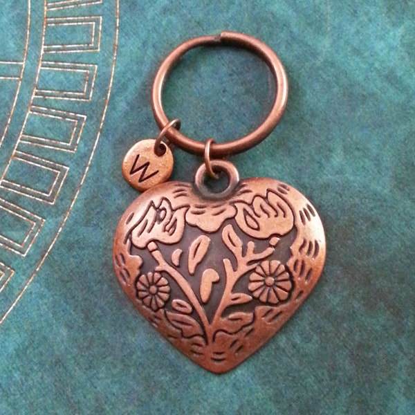 Heart Keychain Copper Heart Keyring Girlfriend Keychain Valentine's Keychain Filigree Heart Victorian Ornamental Heart Bridesmaid Keychain