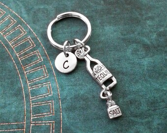 Tequila Collier Keychain VERY SMALL Alcohol Keychain Personnalisé Keyring Tequila Lime Salt Keychain Bachelorette Keychain 21e anniversaire