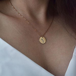 Custom large Disc . Rose Necklace . Vote Necklace. Gift for Mom . Name Disc Necklace . Gift for Her zdjęcie 2