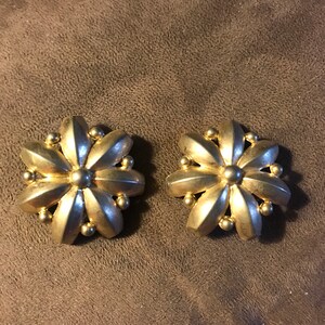Vintage Clip On Earrings
