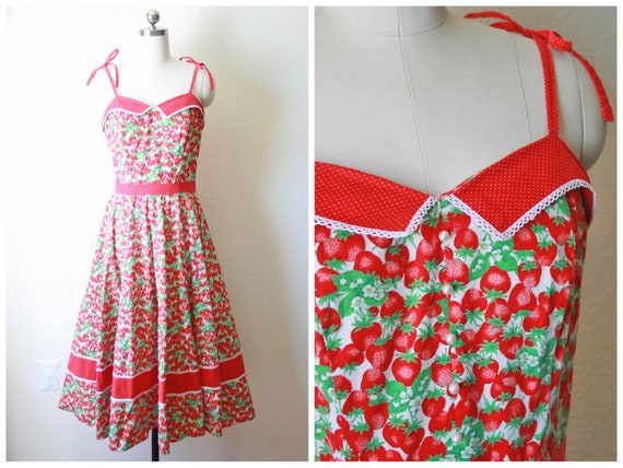Vintage 1970's Strawberry Print Sun Dress | Size S