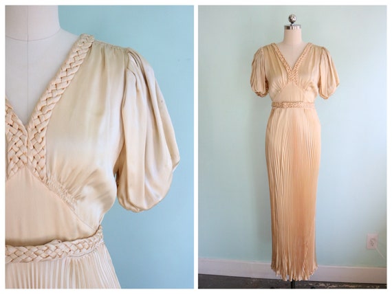 Vintage 1930's Champagne Pleated Gown | Size Small - image 1