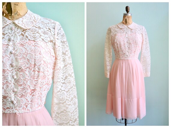 Vintage 1950's Pale Pink Lace and Chiffon Party Dr
