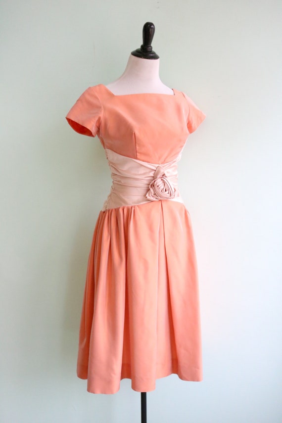 Vintage 1950's Iridescent Peach Party Dress | Siz… - image 5