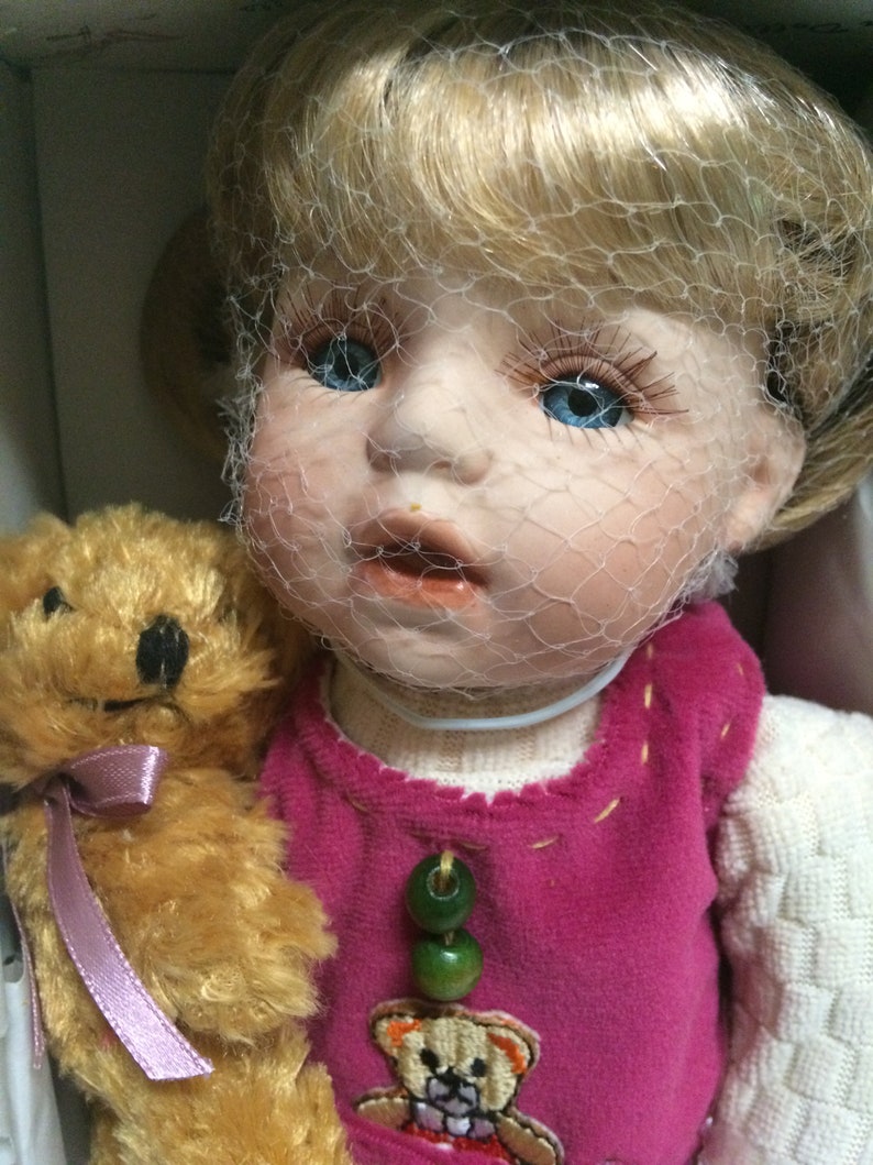 Duck House Heirloom Dolls With Certification of Authenticity 0399/5000