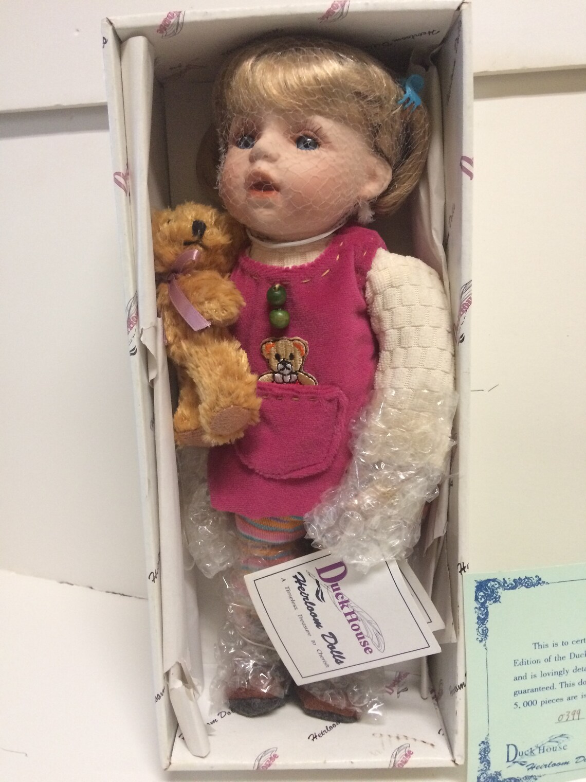 Duck House Heirloom Dolls With Certification of Authenticity 0399/5000